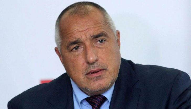 Ще останеш в историята с труповете на загиналите и грабежа