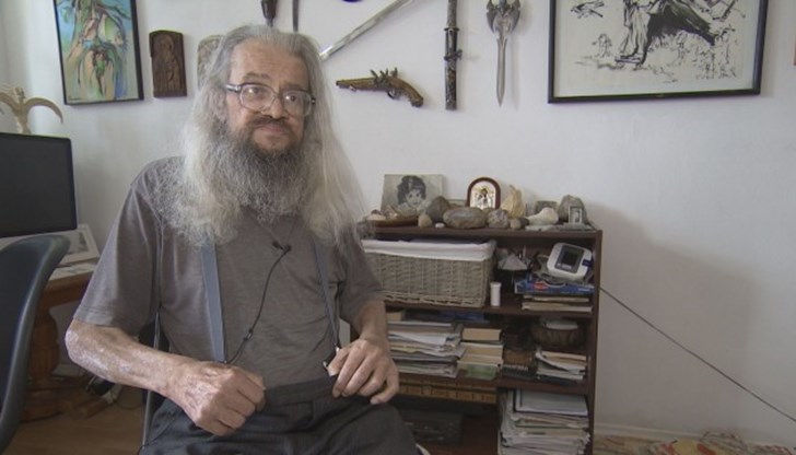 81 дни след началото на гладната си стачка Николай Колев - Босия обяви, че я прекратява 81 дни след началото на гладната си стачка Николай Колев - Босия обяви, че я прекратява