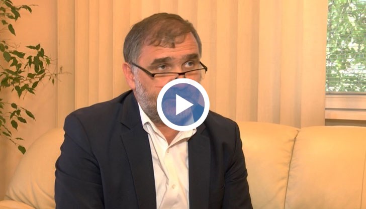 Непрекъснато се говори, че стачката се разраства, а винаги отпред стои първият и единствен човек