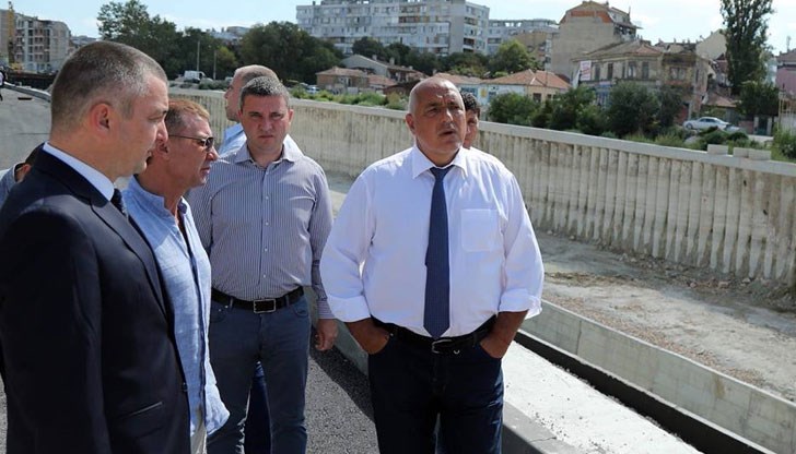 Аз много обичам нощно време да гледам сериали, особено американски, сподели премиерът Аз много обичам нощно време да гледам сериали, особено американски, сподели премиерът