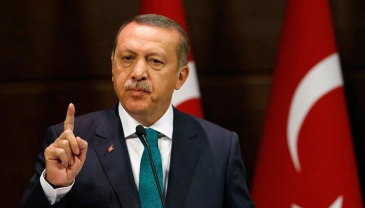 Злото продължава да се спотайва в света Злото продължава да се спотайва в света