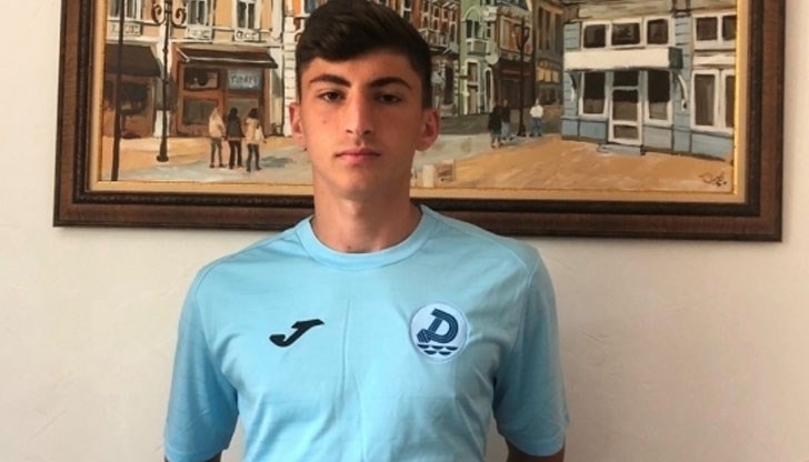 Нападателят на „Дунав“ получи първата си повиквателна за „А“ националния отбор на България