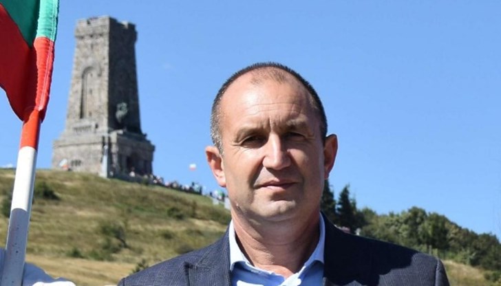 Президентът участва в националните тържества по повод отбелязването на 141-годишнината от Шипченската епопея