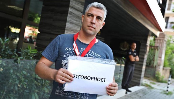 Без никакви усилия тя успя да провери, какви са настроенията сред населението Без никакви усилия тя успя да провери, какви са настроенията сред населението