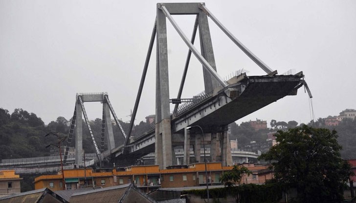 31 са потвърдените жертви след срутването на моста