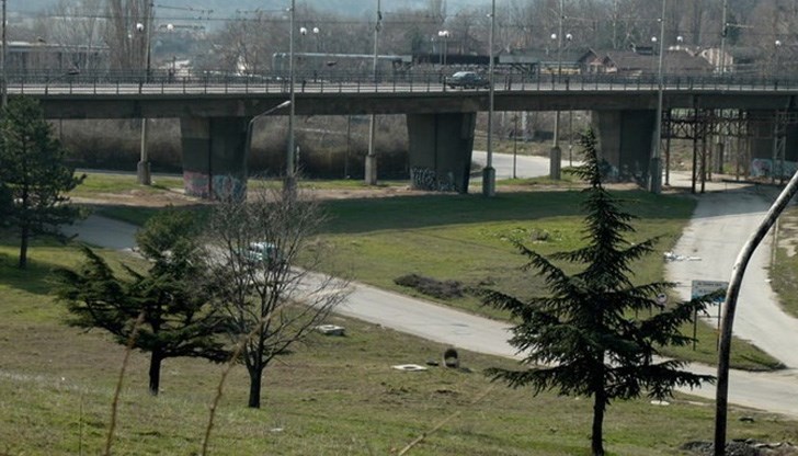 Мостът над река Черни Лом край село Кацелово също попада във въпросния списък