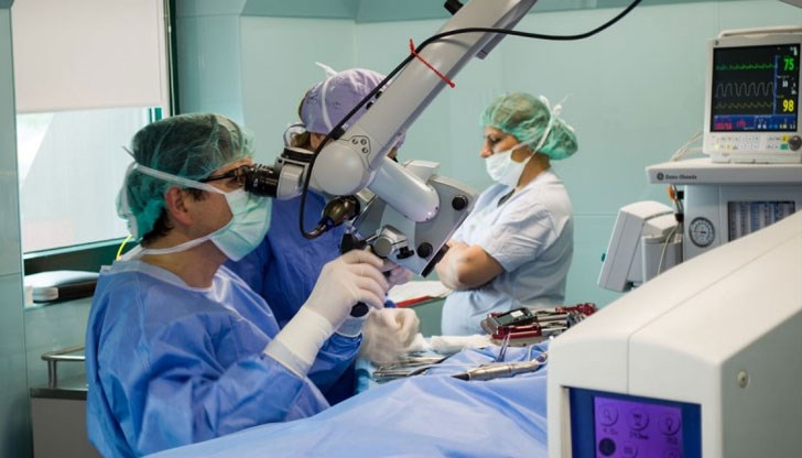 Пациентът от Северна България е опериран от екип от специалисти в Болница „Тракия"