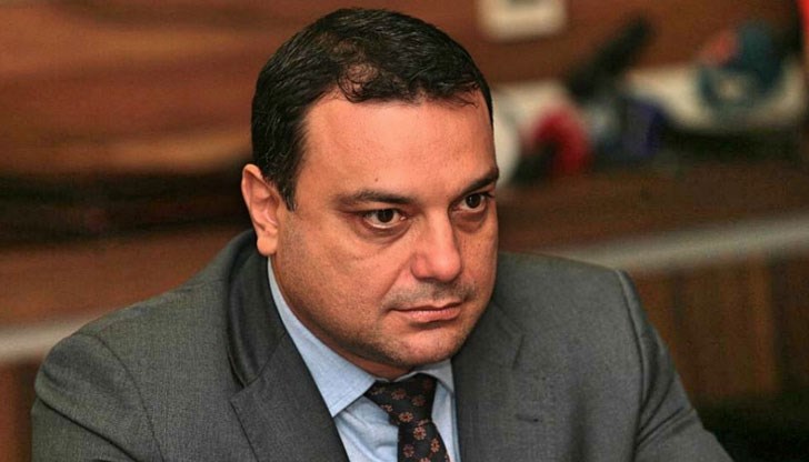 Транспортният министър подаде оставка, след като същата му бе поискана от премиера Борисов