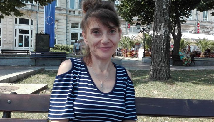 Деси от Русе се възстановява след успешна операция Деси от Русе се възстановява след успешна операция