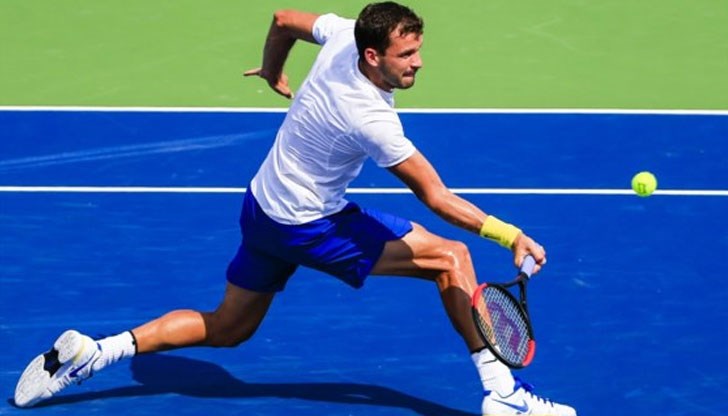 Като поставен под №5 българинът почива в първи кръг