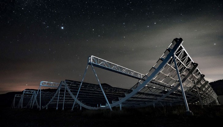 Той е бил последван от мощно изхвърляне на огромна енергия Той е бил последван от мощно изхвърляне на огромна енергия