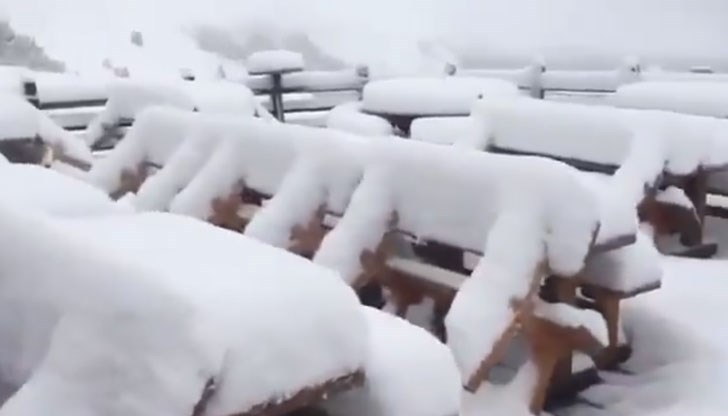30-сантиметрова снежна покривка е натрупала