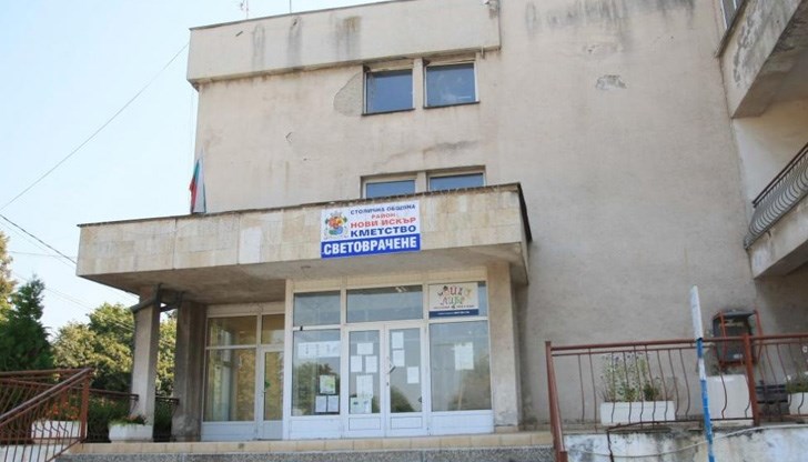 Хората не знаят дали близките им са сред загиналите