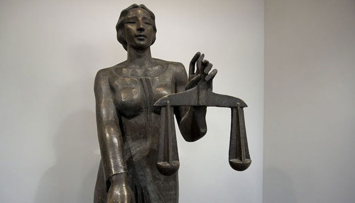 За преживените страдания апашът поискал от държавата 25 000 лева