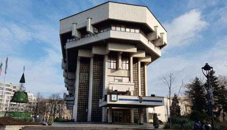 Много искам някой - я кмет, я общински съветник, който и да е в Кораба - да отговори на няколко въпроса Много искам някой - я кмет, я общински съветник, който и да е в Кораба - да отговори на няколко въпроса