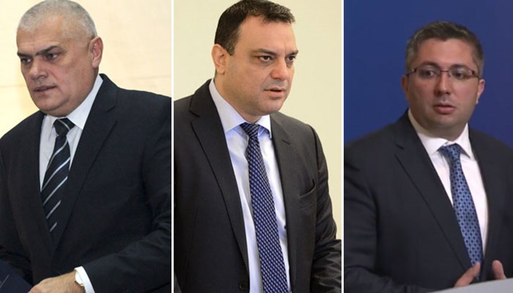 На 31 август министърът на вътрешните работи Валентин Радев, министърът на транспорта Ивайло Московски и министърът на регионалното развитие Николай Нанков депозираха своите оставки