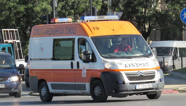 Товарен автомобил „Сеат“ удря 61-годишна пешеходка Товарен автомобил „Сеат“ удря 61-годишна пешеходка