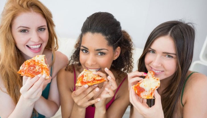 Седите си удобно на дивана, похапвате си и ви плащат - има такава работа и всеки може да кандидатства Седите си удобно на дивана, похапвате си и ви плащат - има такава работа и всеки може да кандидатства