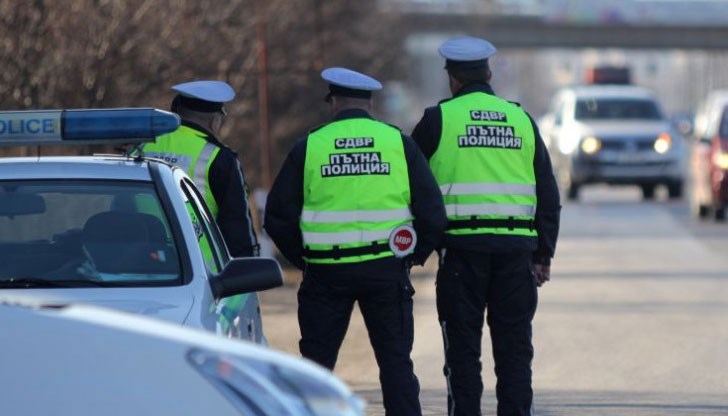 По време на осъществените проверки на място на гражданите са връчени общо 424 електронни фиша По време на осъществените проверки на място на гражданите са връчени общо 424 електронни фиша