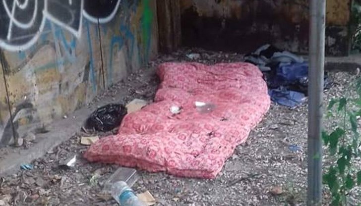 Към кого да се обърнем - оттук всяка сутрин и вечер минават хора!