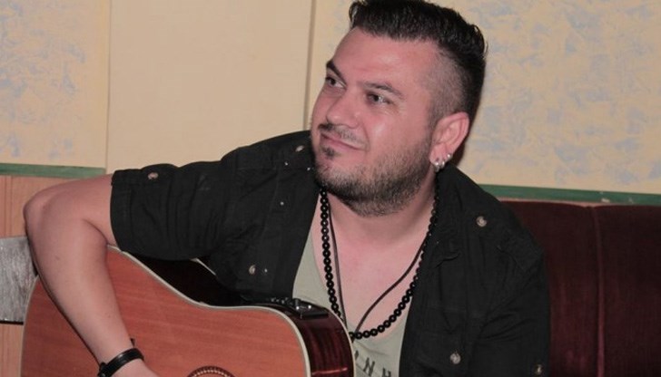 Павел и NI.co така и не можаха да стигнат за концертите си в Русе Павел и NI.co така и не можаха да стигнат за концертите си в Русе