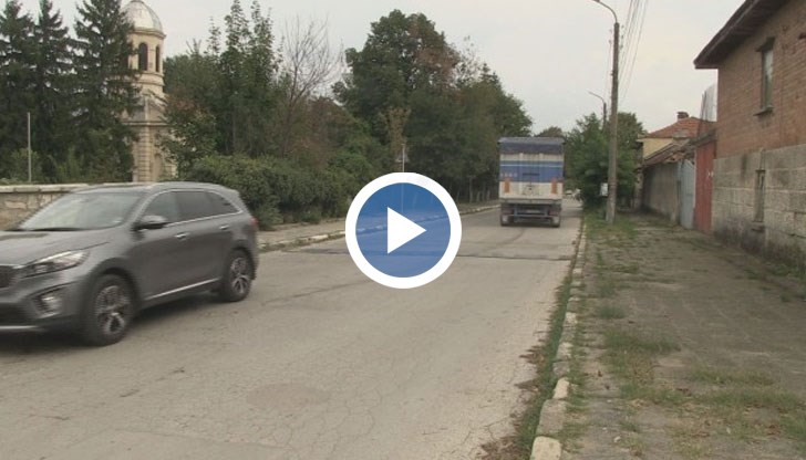 Момчето загубва съзнание след удара, а шофьорът избягва от местопроизшествието