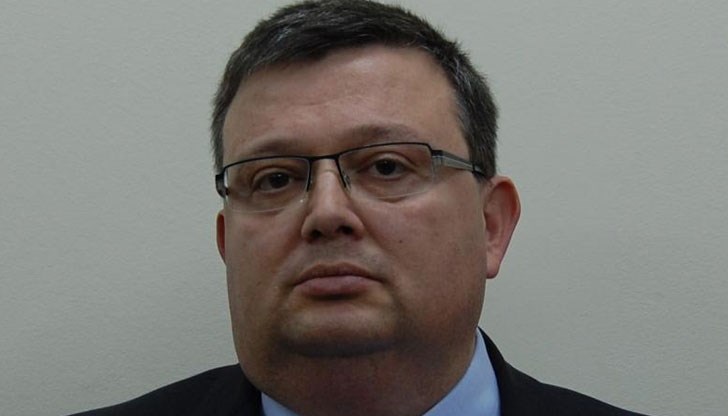 Главният прокурор предложи регистрация на машините за тютюневи издалия, каквато ИПИ лансира преди месеци Главният прокурор предложи регистрация на машините за тютюневи издалия, каквато ИПИ лансира преди месеци