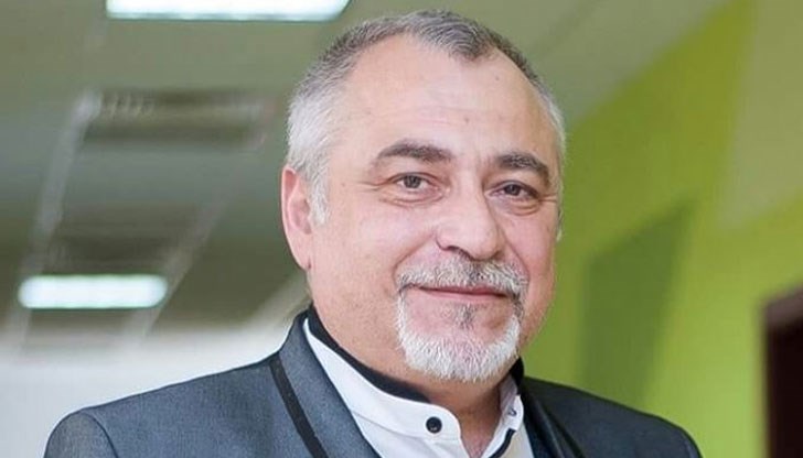 Управителят на Комплексния онкологичен център в Русе има повод да почерпи