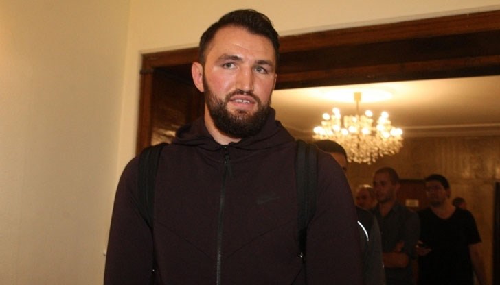 Изненадата за Пулев съм аз! Изненадата за Пулев съм аз!