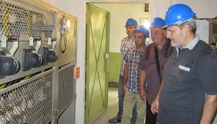 Инспектирани бяха електропроводи, подстанции, възлови станции и трафопостове на цялата територия на Североизточна България Инспектирани бяха електропроводи, подстанции, възлови станции и трафопостове на цялата територия на Североизточна България