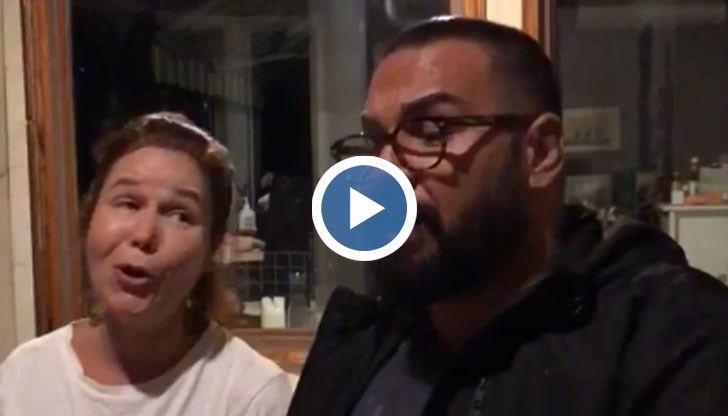 Елена Бозова и Азис изпълняват "Полегнала е Тодора"