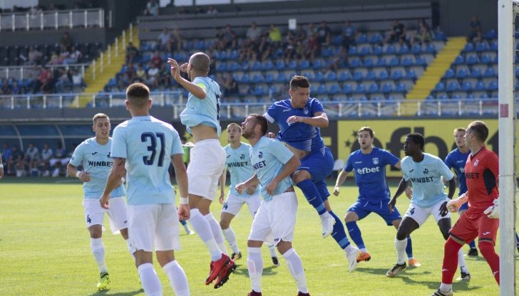 Драма с 24 дузпи класира Дунав за осминафиналите в турнира за Купата на България