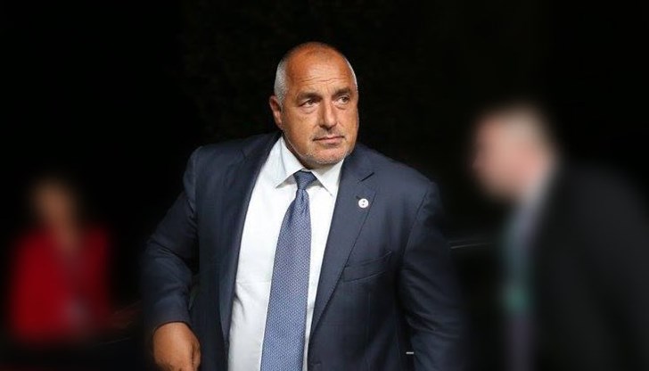 Премиерът няма да изглежда добре в очите на обществото, ако оттегли оставките и върне министрите Премиерът няма да изглежда добре в очите на обществото, ако оттегли оставките и върне министрите