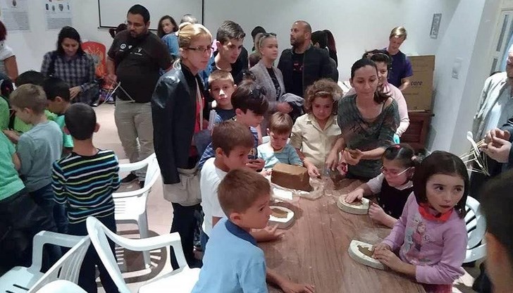 Най-голямо внимание привлякоха химичните опити