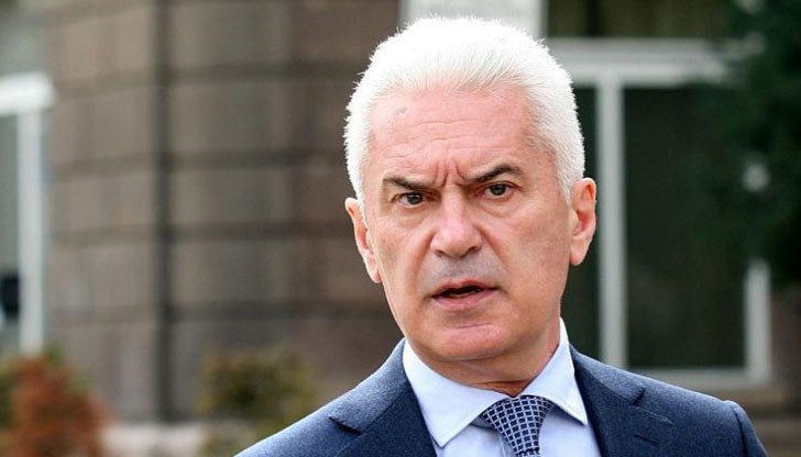 Това каза пред журналисти лидерът на „Атака“ Волен Сидеров