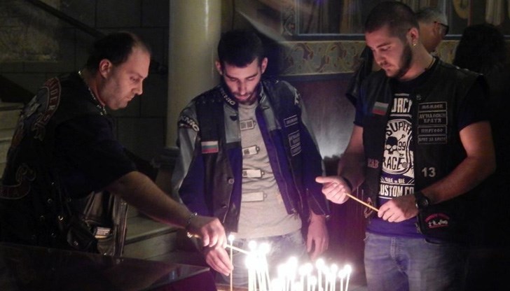 Събраха около 100-ина мотористи от всички клубове в града