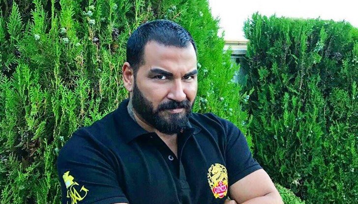 С моята приятелка Александра Сърчаджиева ще водим дейли епизодите - дневниците С моята приятелка Александра Сърчаджиева ще водим дейли епизодите - дневниците