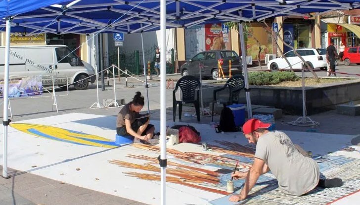 Осем художници от България, Италия, Сърбия и Мексико ще изработят пет 3D-рисунки, посветени на Световното първенство по волейбол