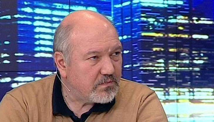 Проф. Александър Маринов: Има криза на управлението на правителството – явно е, че са натрупали много нерешени проблеми Проф. Александър Маринов: Има криза на управлението на правителството – явно е, че са натрупали много нерешени проблеми