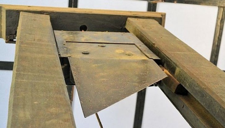 Езикът като гилотина