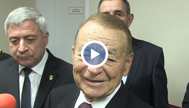 Предприемачът се разплака, докато говореше за поредното си добро дело за Русе