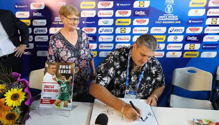 За мен винаги ще си остане малкото голямо момче, сподели майка му Елена и разказа за пакостите, които синът ѝ е вършил като малък