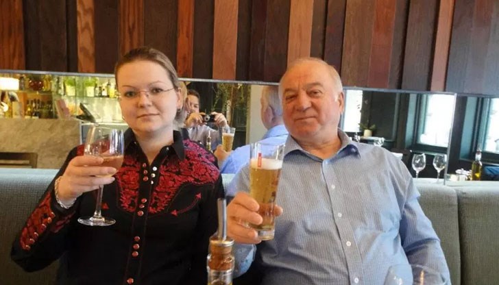 Двама души са се разболели, след като са се нахранили в ресторант в британския град Солзбъри Двама души са се разболели, след като са се нахранили в ресторант в британския град Солзбъри