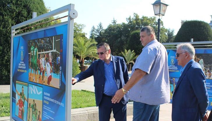 Александър Боричич присъства и на двубоя между отборите на Египет и Холандия