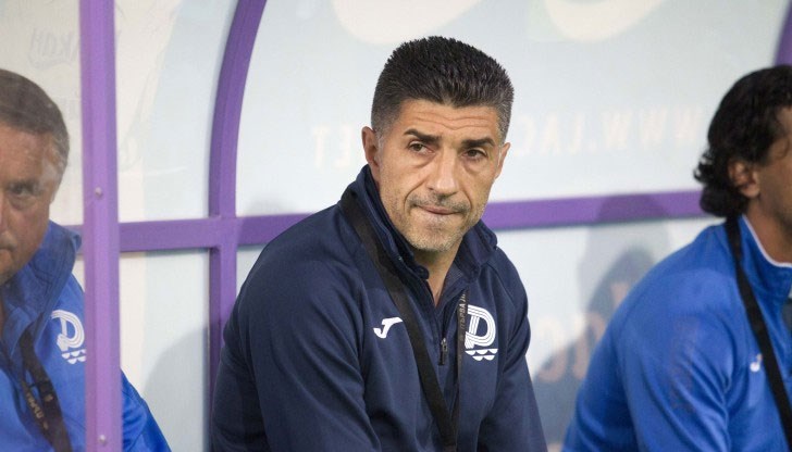 Очаква се шефът на русенския клуб д-р Симеон Симеонов да я приеме Очаква се шефът на русенския клуб д-р Симеон Симеонов да я приеме