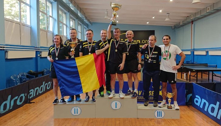 Състезаваха се 8 отбора