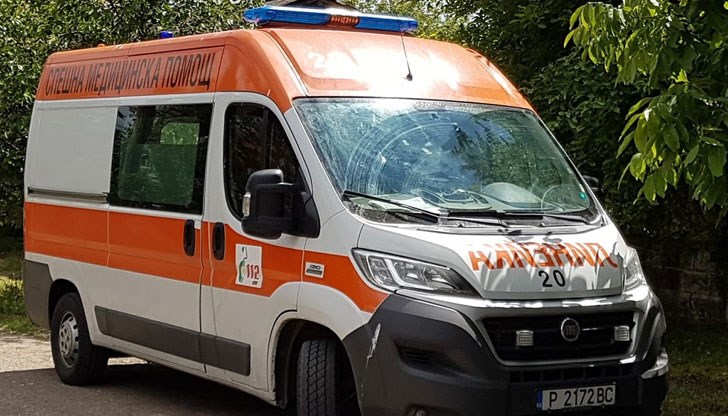 „Фолксваген Голф“ настигнал и блъснал, движещия се пред него автомобил „Пежо 206“ „Фолксваген Голф“ настигнал и блъснал, движещия се пред него автомобил „Пежо 206“