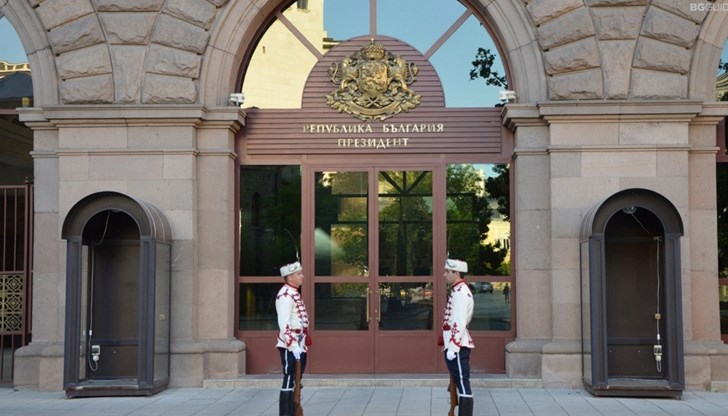 Държавният глава Румен Радев ще приеме лично първите гости Държавният глава Румен Радев ще приеме лично първите гости