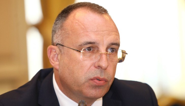 Ветеринарните власти призовават стопаните в пограничните с Румъния села да регистрират животните си Ветеринарните власти призовават стопаните в пограничните с Румъния села да регистрират животните си