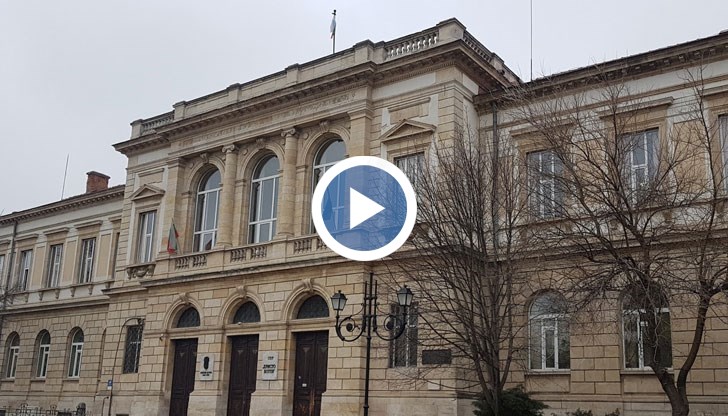 Отпадна вариантът учениците да бъдат прехвърлени в "Братя Миладинови"